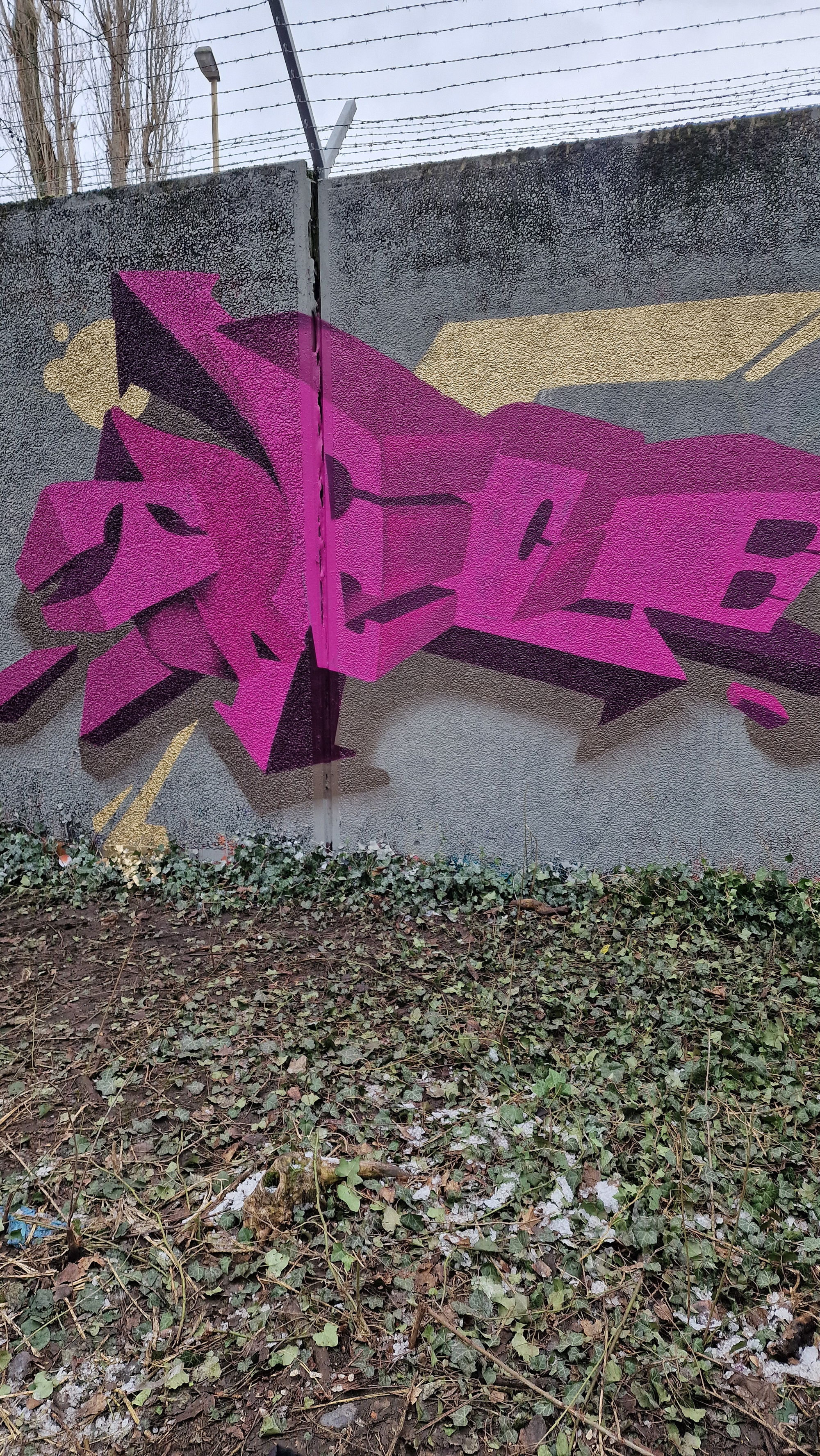 Trece by SNAPone - PinkGold