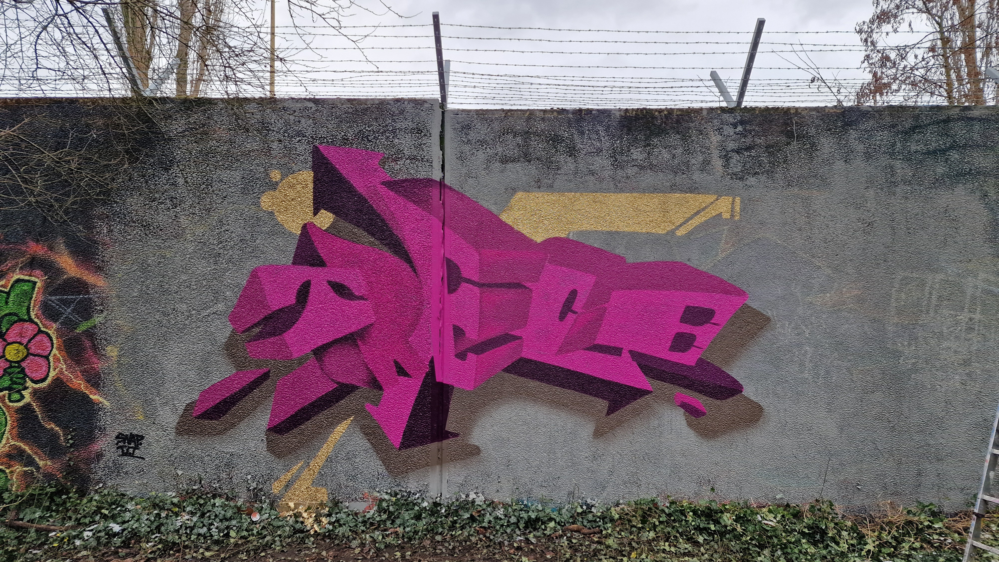 Trece by SNAPone - PinkGold